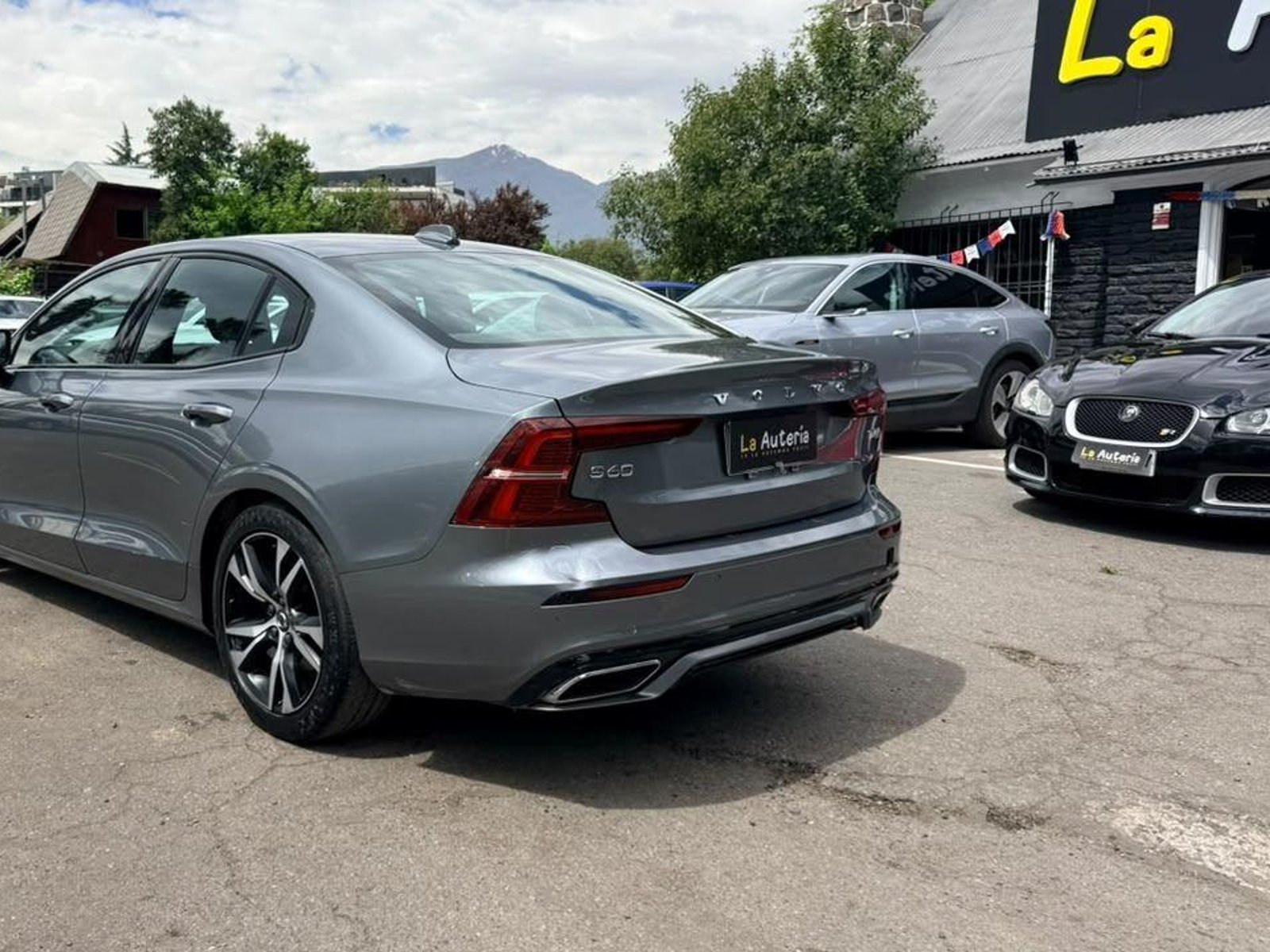 Volvo S60 2021 - Foto 3 de 20