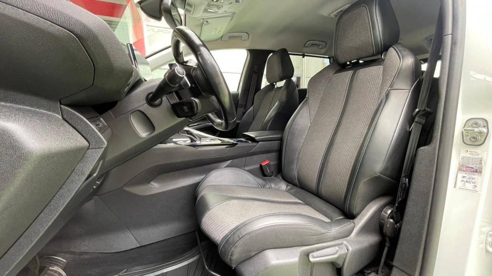 Peugeot 5008 2022 - Imagen 5 de 16
