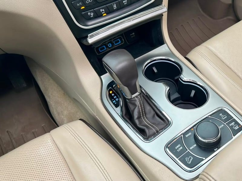 Jeep Grand Cherokee 2018 - Imagen 15 de 20