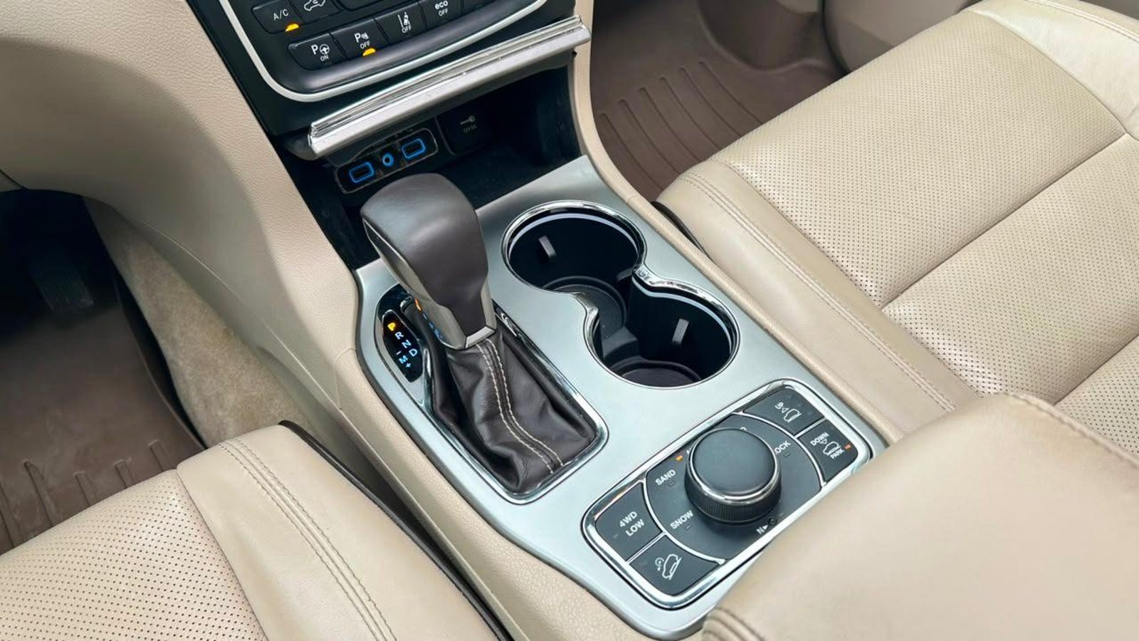Jeep Grand Cherokee 2018 - Imagen 15 de 20