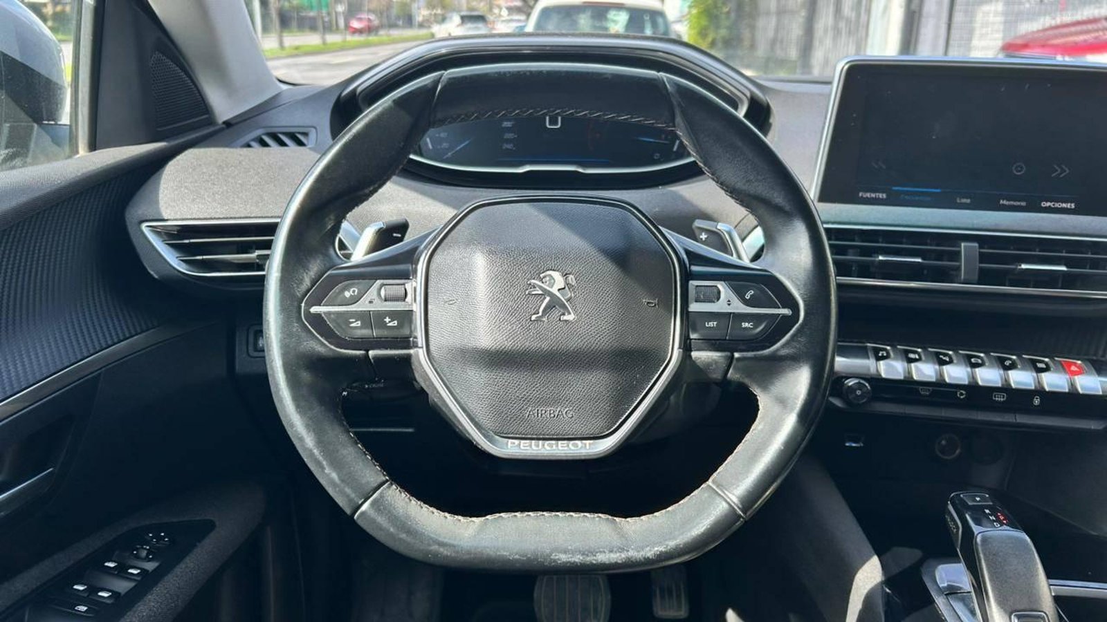Peugeot 3008 2018 - Imagen 8 de 20