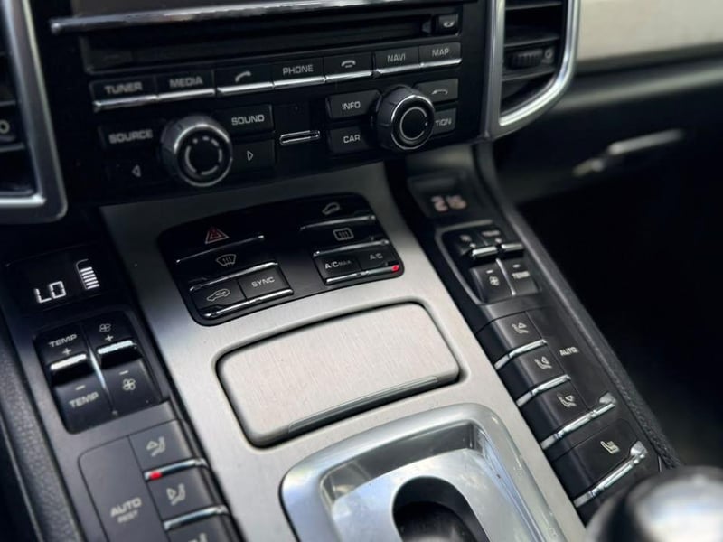 Porsche CAYENNE 2014 - Imagen 16 de 20