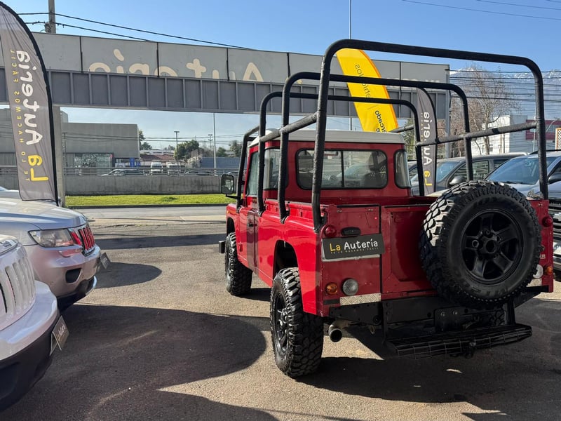Land Rover DEFENDER 110 2014 - Imagen 3 de 16