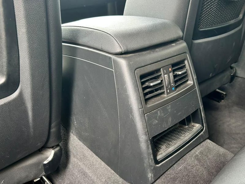 BMW 316I 2012 - Imagen 17 de 19
