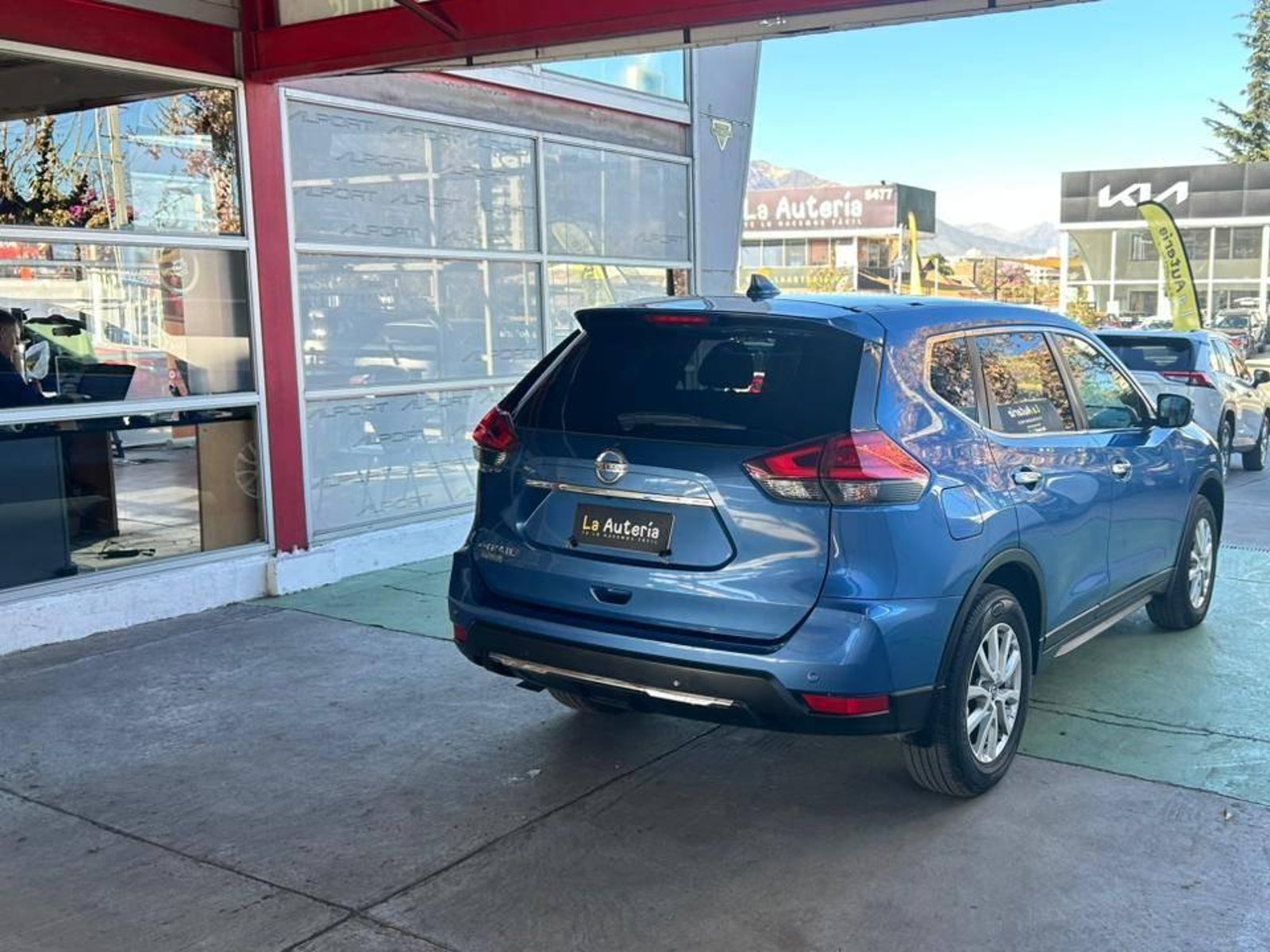 Nissan X-Trail 2022 - Foto 3 de 20