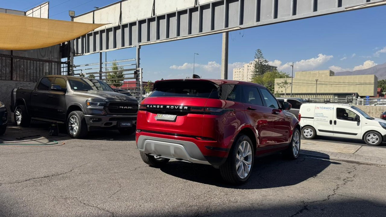 Land Rover Range Rover Evoque 2022 - Imagen 3 de 16