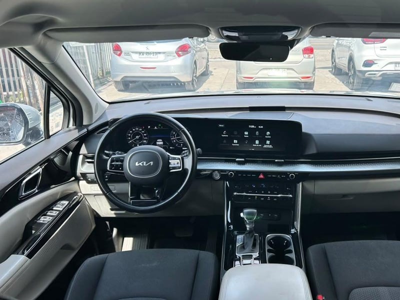 Kia CARNIVAL 2022 - Imagen 11 de 20