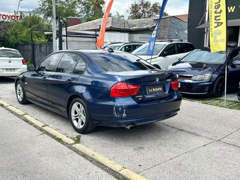 BMW 316I 2012 - Imagen 4 de 19