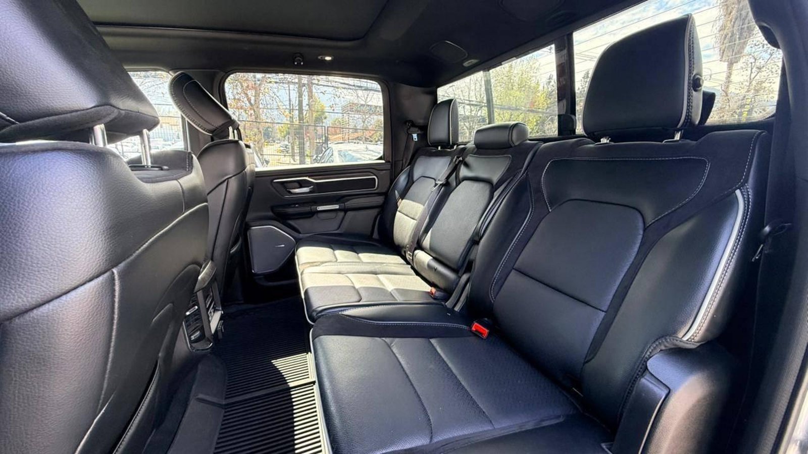 RAM 1500 2025 - Imagen 9 de 20