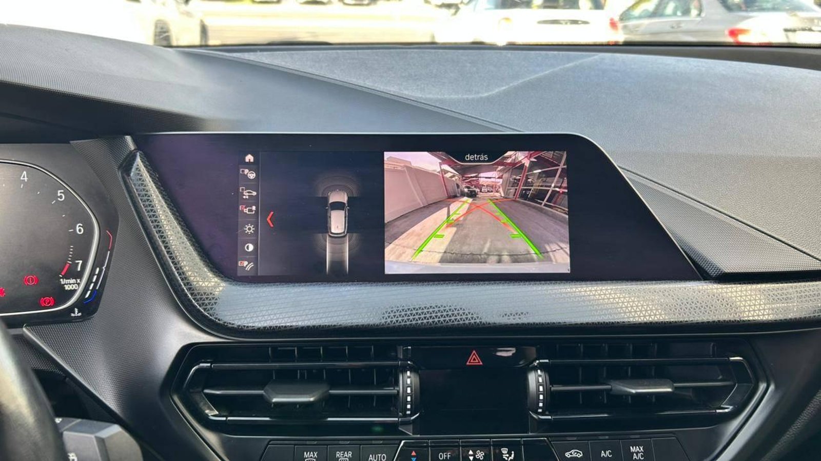 BMW 118i 2020 - Imagen 12 de 20