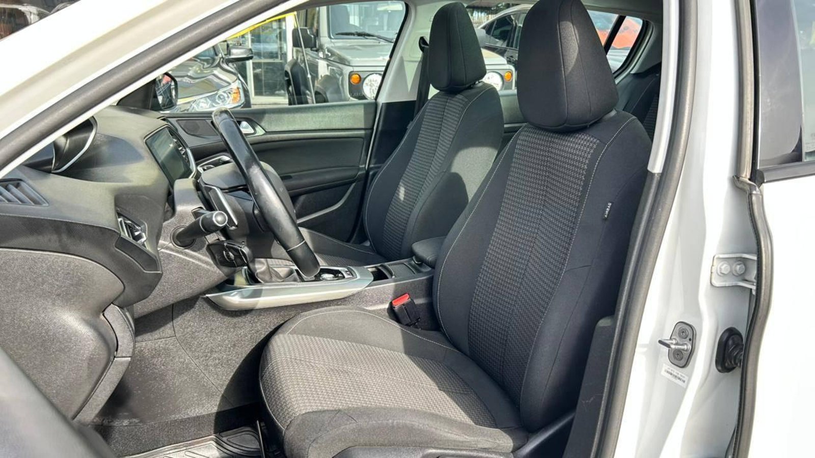 Peugeot 308 2020 - Imagen 6 de 20