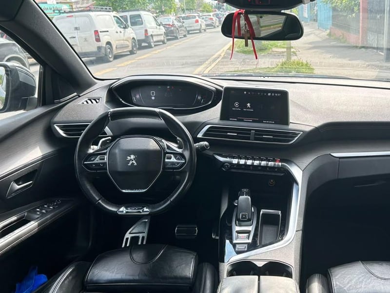 Peugeot 3008 2018 - Imagen 11 de 20