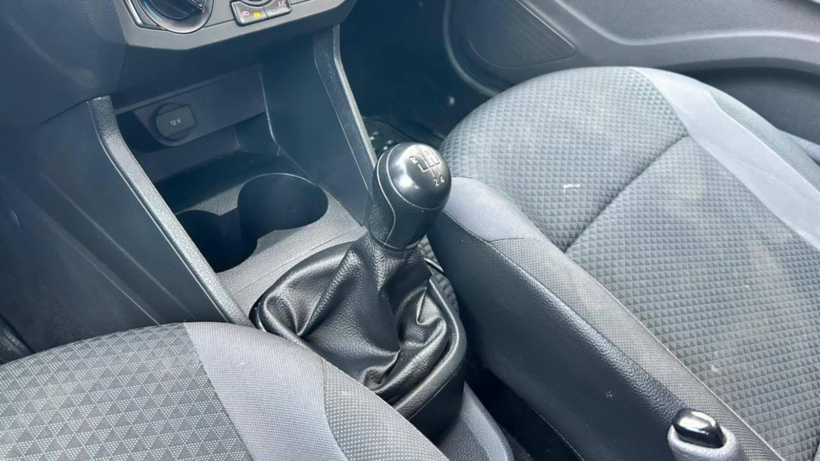 Volkswagen Gol 2021 - Imagen 12 de 20