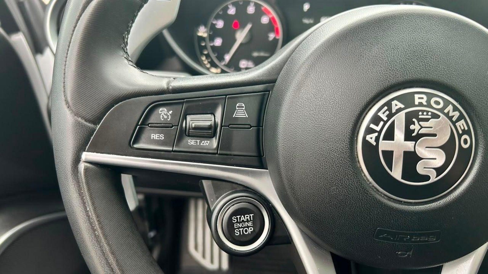 Alfa Romeo Giulia 2020 - Imagen 19 de 20