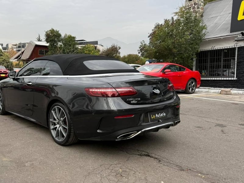 Mercedes-Benz E200 2021 - Imagen 8 de 20
