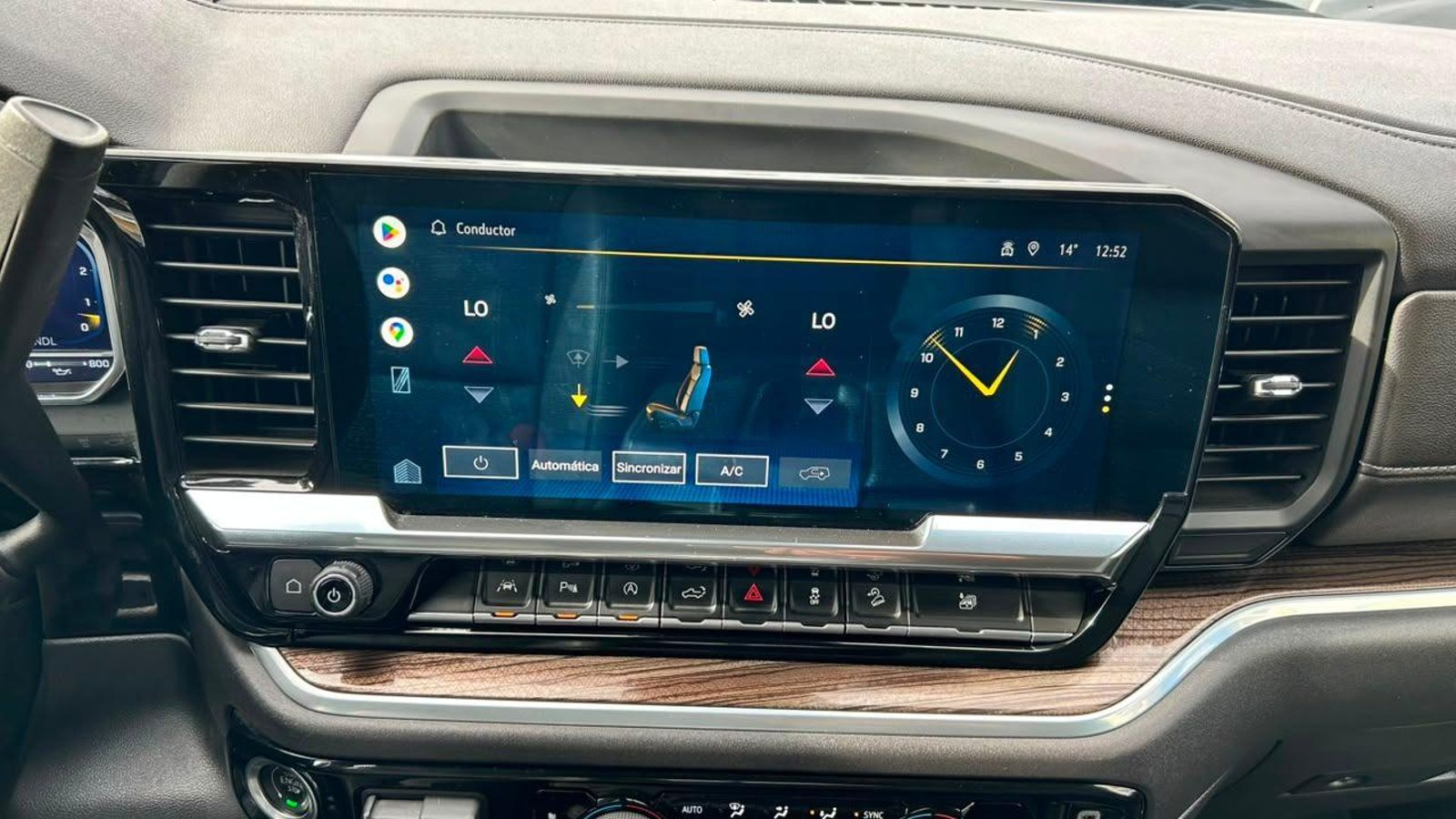 Chevrolet Silverado 2023 - Imagen 12 de 20