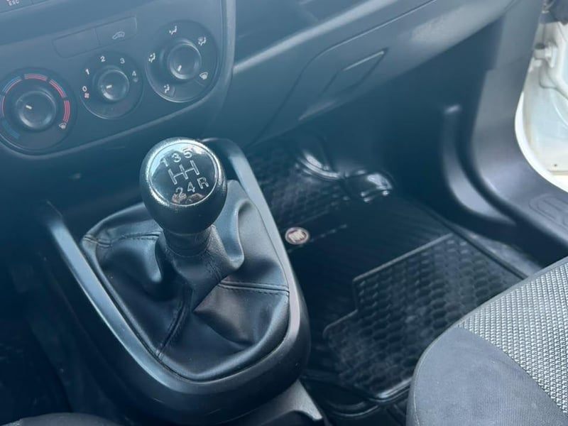 Fiat DOBLO CARGO 2014 - Imagen 11 de 16