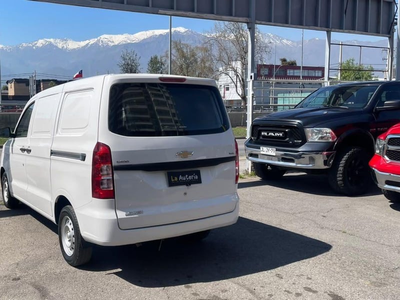Chevrolet N400 2022 - Imagen 3 de 14