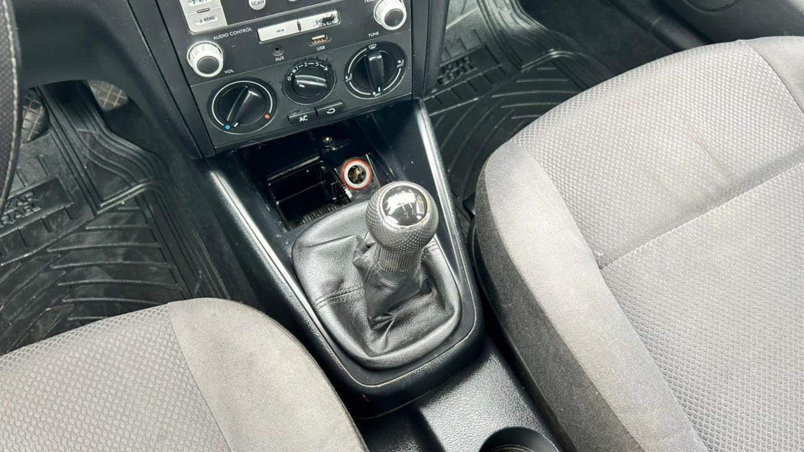 Volkswagen Bora 2009 - Imagen 8 de 17