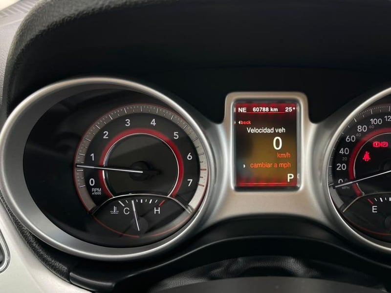 Dodge JOURNEY 2019 - Imagen 9 de 19