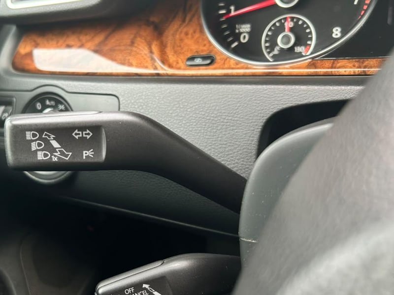Volkswagen PASSAT 2013 - Imagen 19 de 20