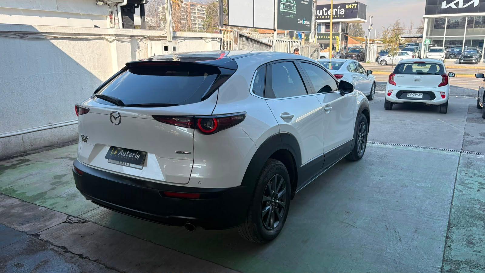 Mazda CX-30 2020 - Imagen 3 de 20