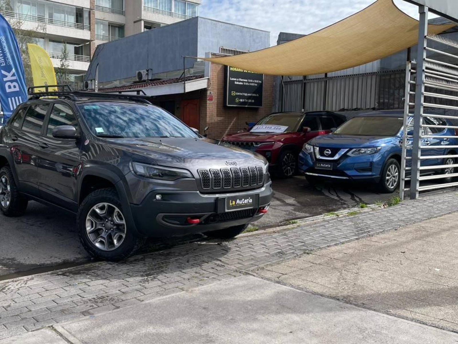Jeep CHEROKEE TRAILHAWK 4X4 3.2 AUT 2019 - Foto 2 de 18
