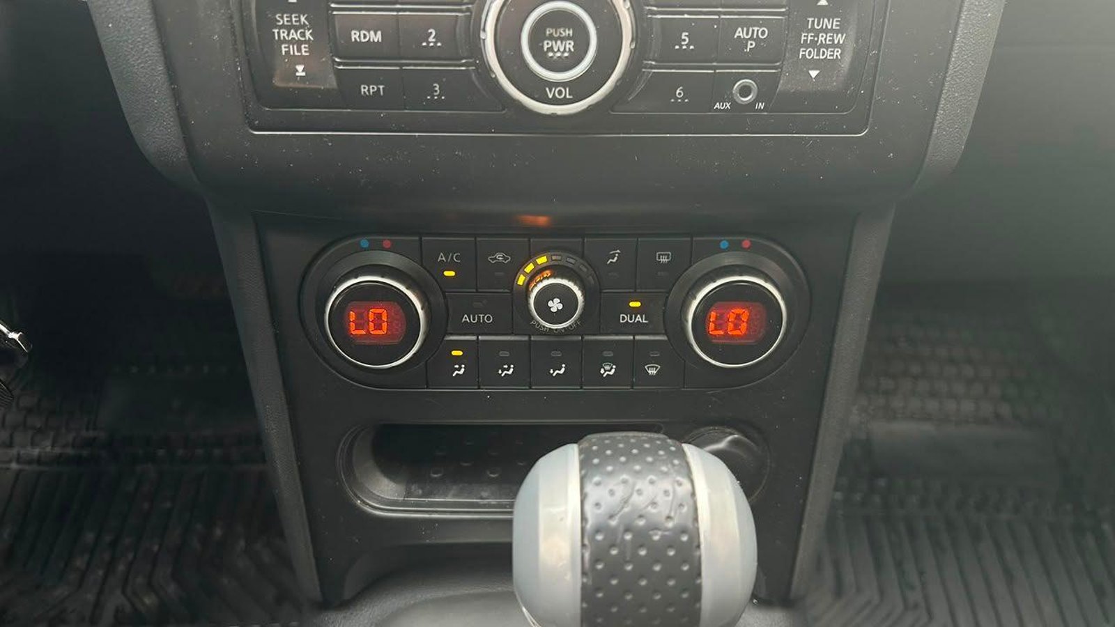 Nissan QASHQAI 2 2014 - Imagen 14 de 20