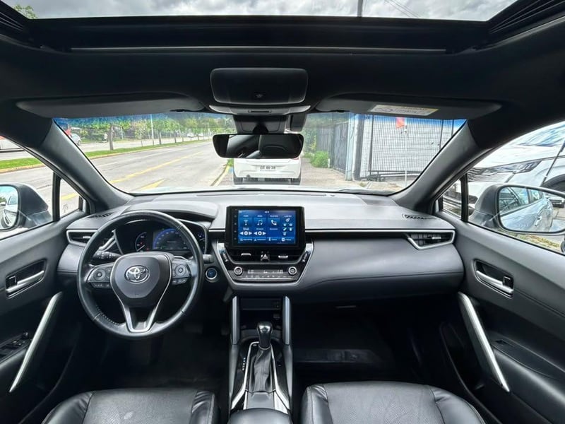 Toyota COROLLA CROSS 2023 - Imagen 11 de 20