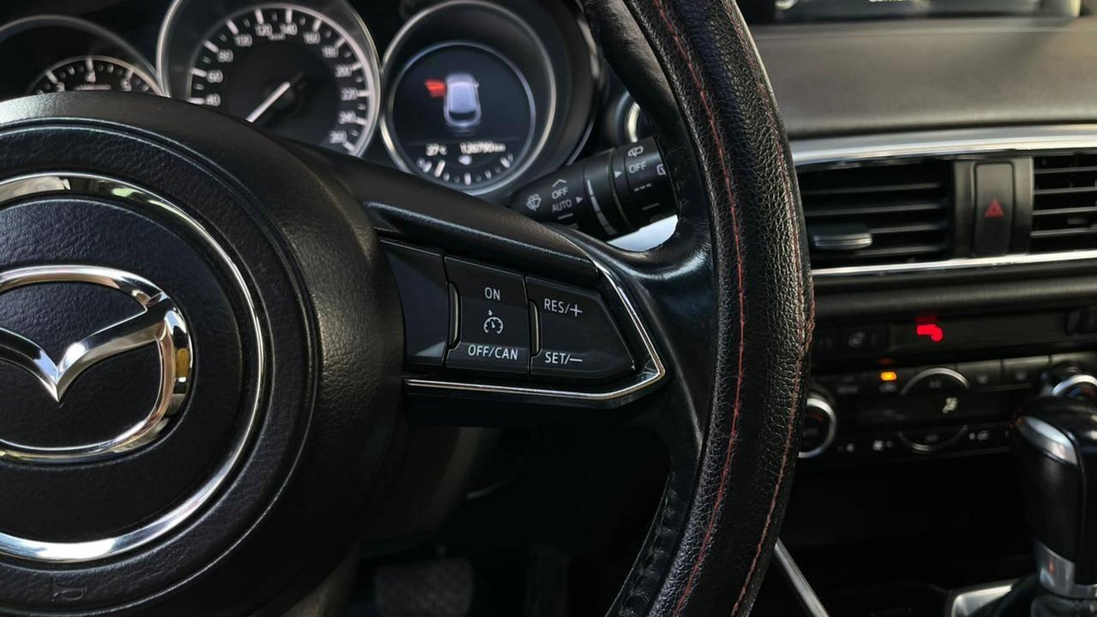 Mazda CX-9 2018 - Imagen 14 de 18
