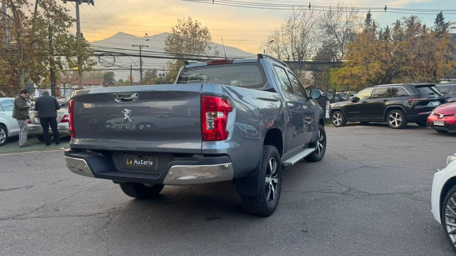 Peugeot Landtrek 2023 - Imagen 3 de 19