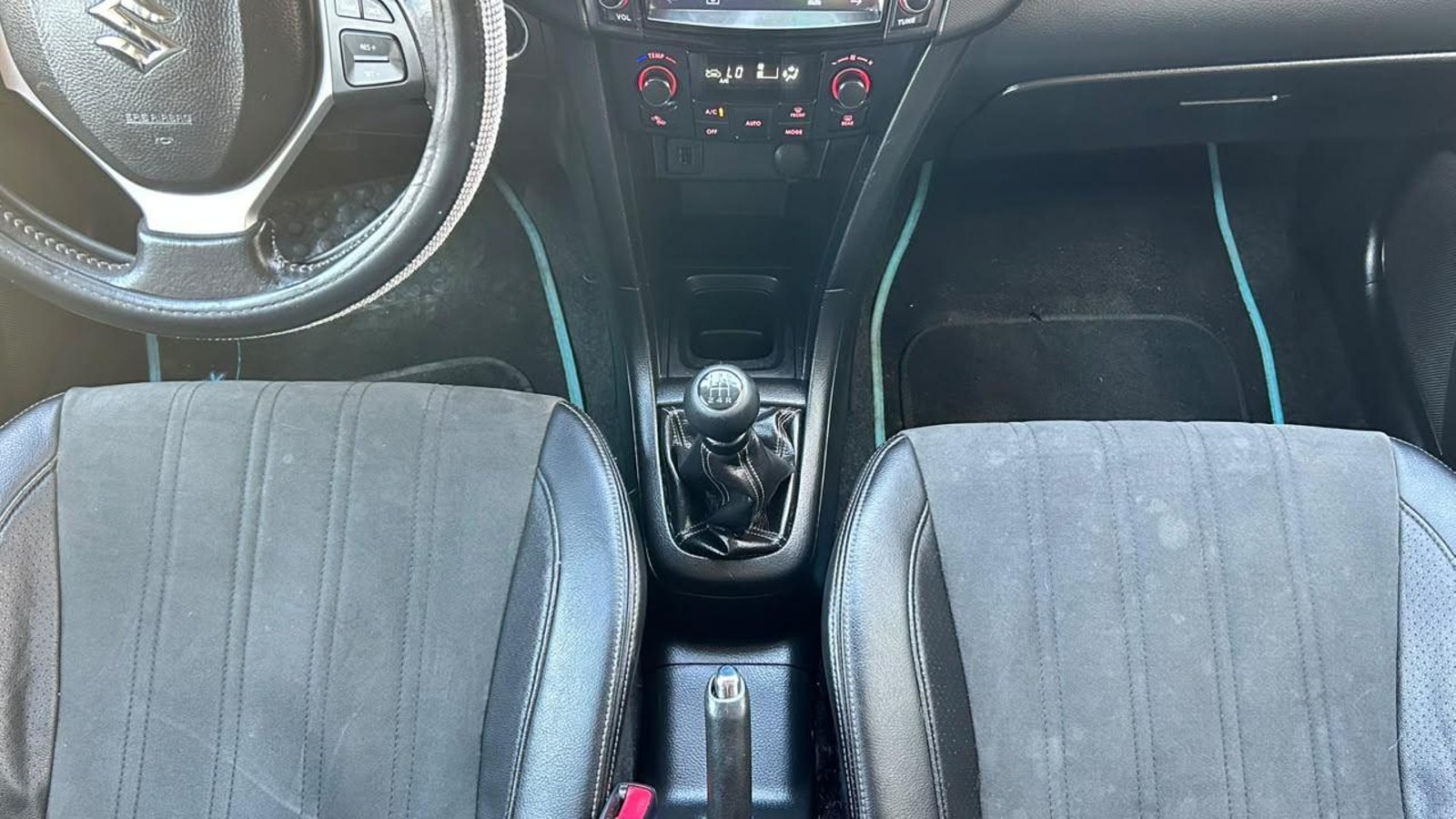 Suzuki SWIFT 2017 - Imagen 15 de 20