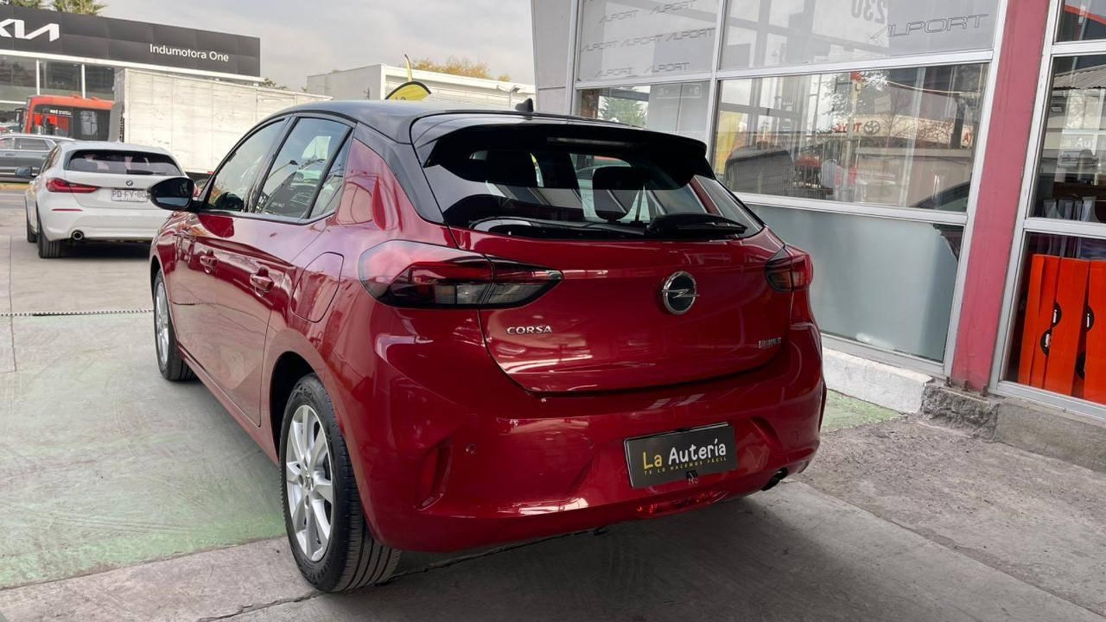 Opel CORSA 2023 - Imagen 4 de 18
