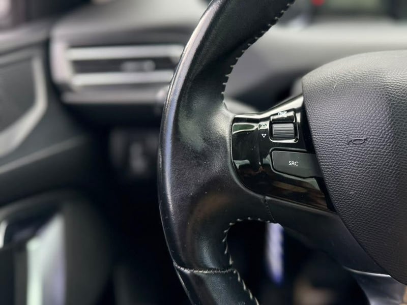 Peugeot 308 2017 - Imagen 17 de 20