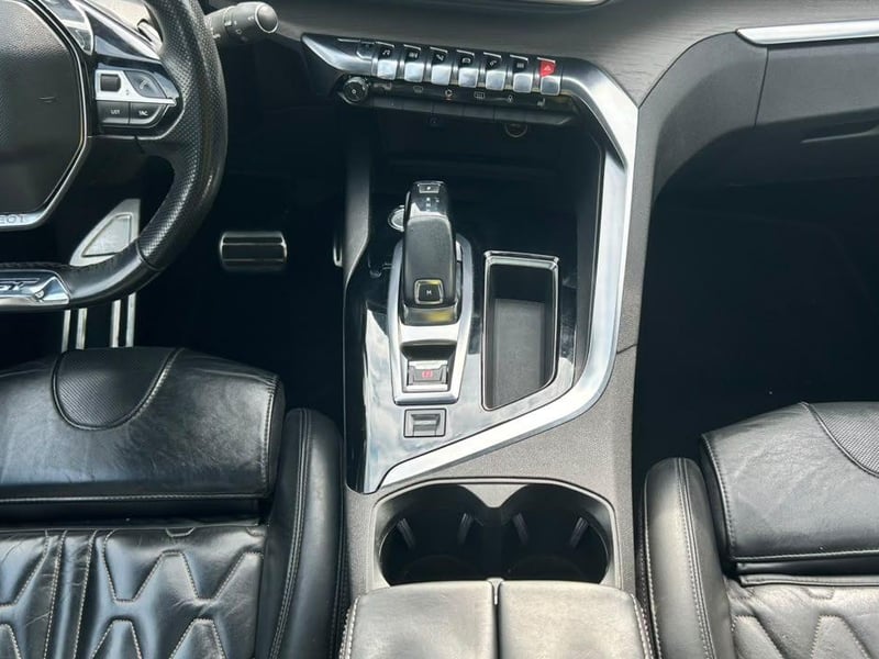 Peugeot 3008 2018 - Imagen 15 de 20