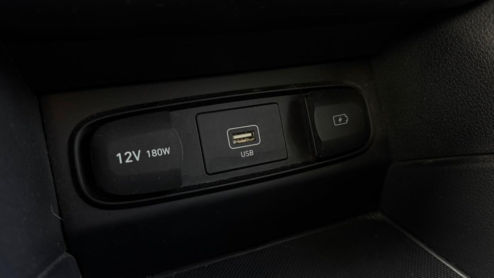 HYUNDAI SANTA FE 2021 - Imagen 16 de 20