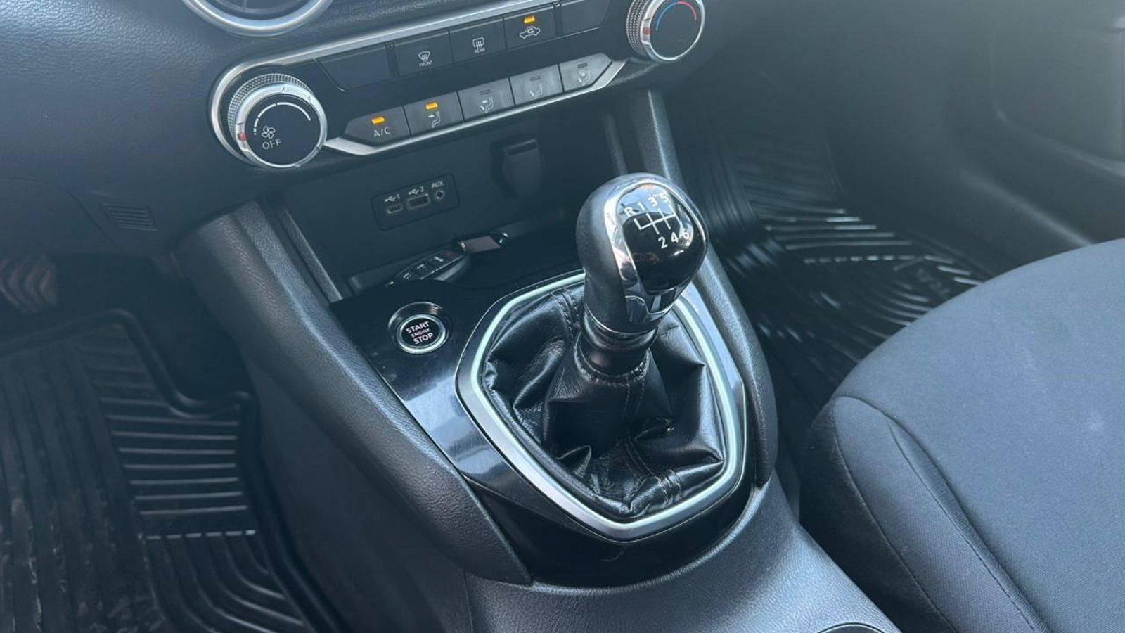 Nissan Sentra 2022 - Imagen 18 de 20