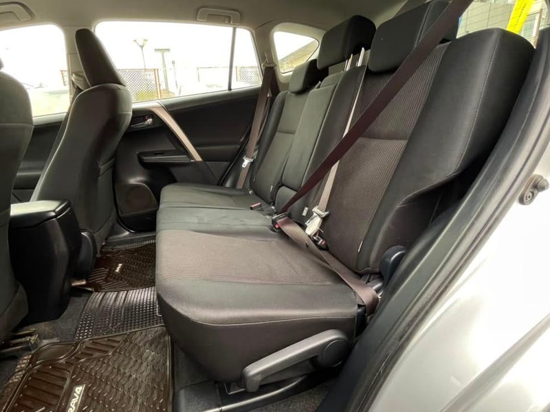 Toyota RAV4 2015 - Imagen 6 de 18