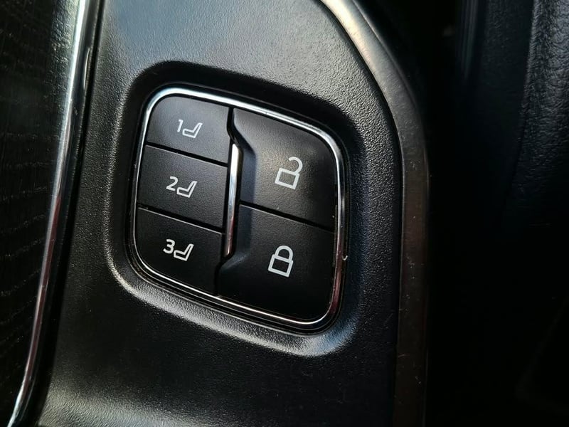 Ford F-150 2021 - Imagen 18 de 20
