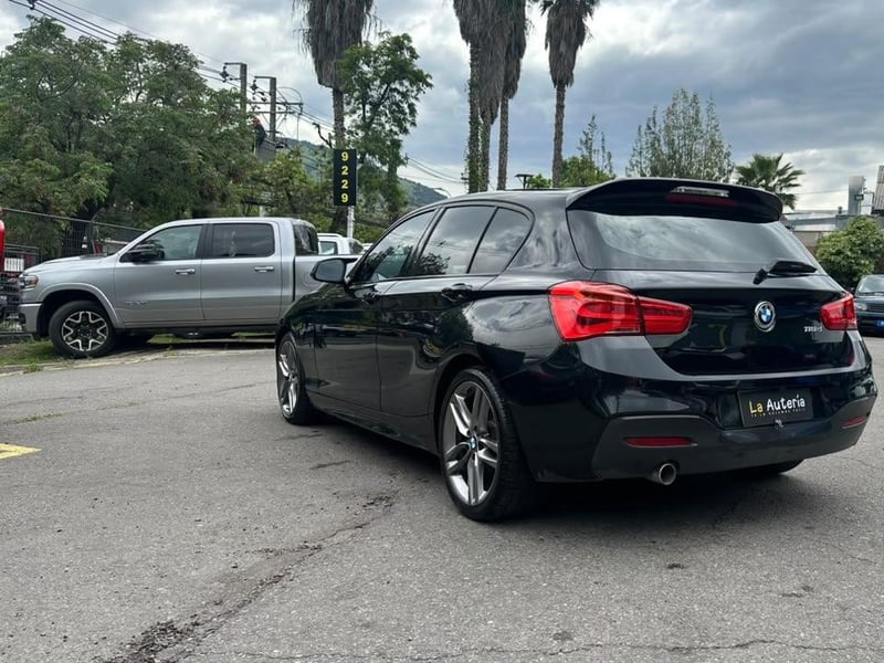 BMW 118D 2019 - Imagen 4 de 20