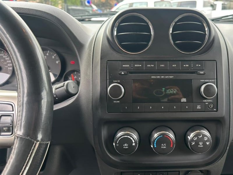 Jeep PATRIOT 2013 - Imagen 9 de 19