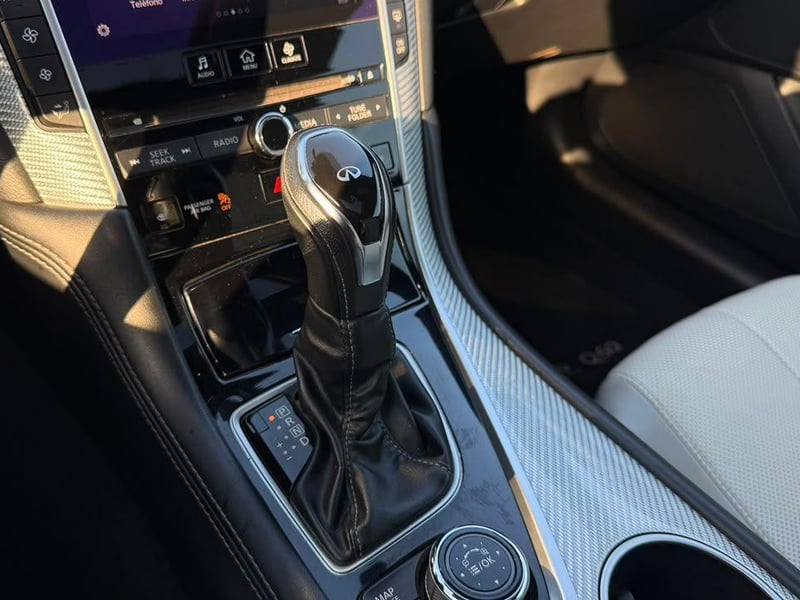 Infiniti Q60 COUPE 3.0 AUT 2018 - Imagen 15 de 20