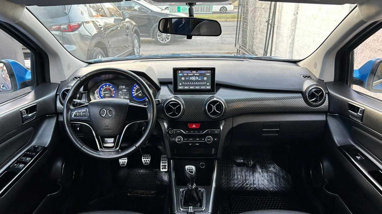 BAIC X25 2017 - Imagen 8 de 20