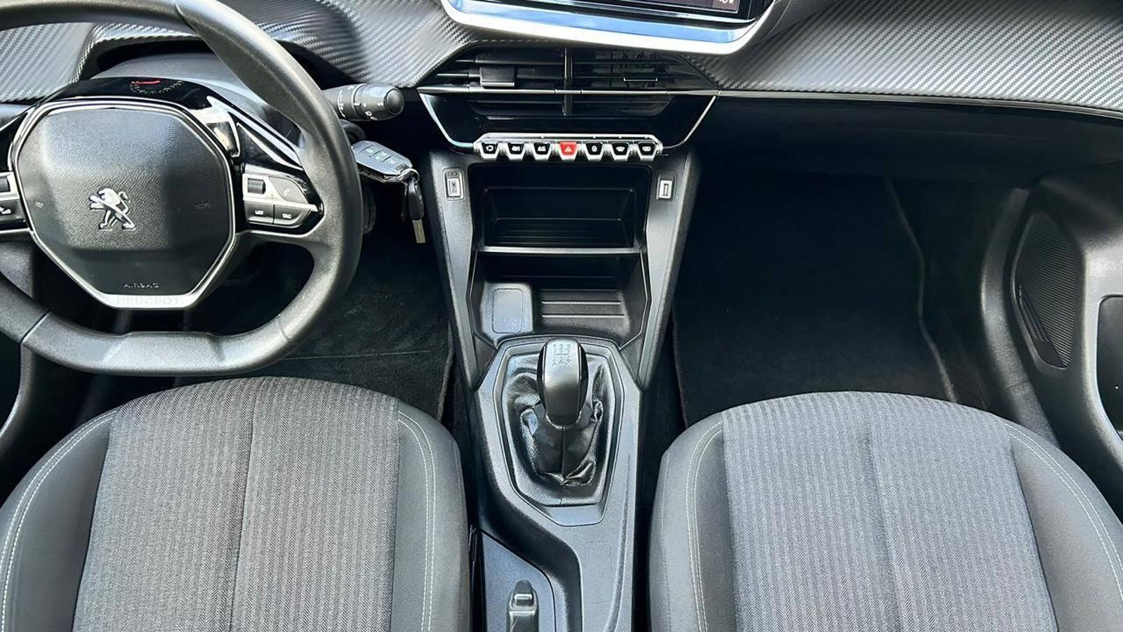 Peugeot 208 2024 - Imagen 13 de 20