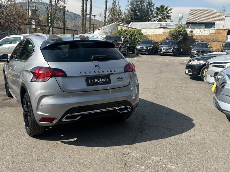 DS Automobiles 4 HDI HB 2.0 AUT 2018 - Imagen 3 de 18