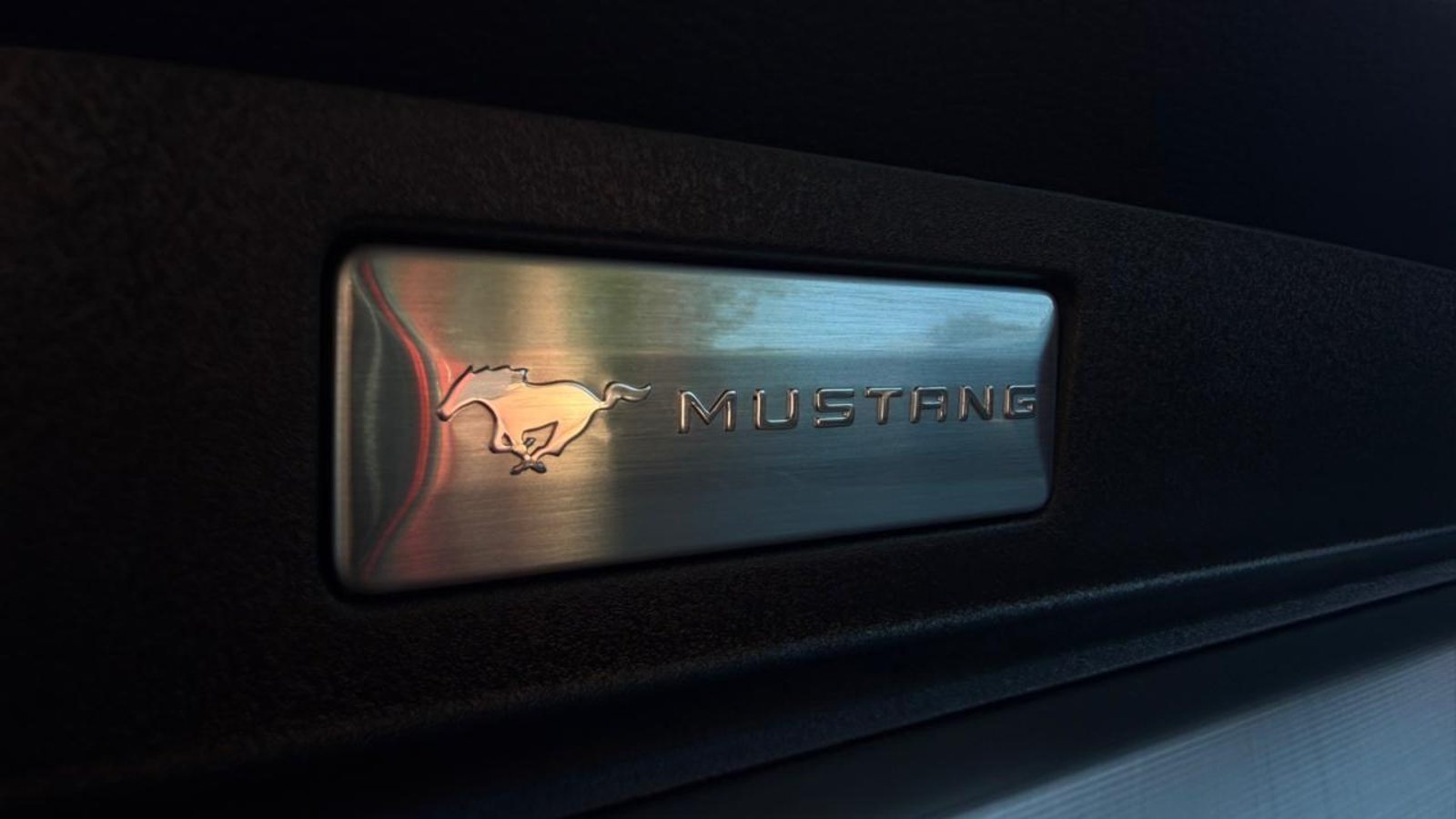 Ford Mustang 2023 - Imagen 18 de 20
