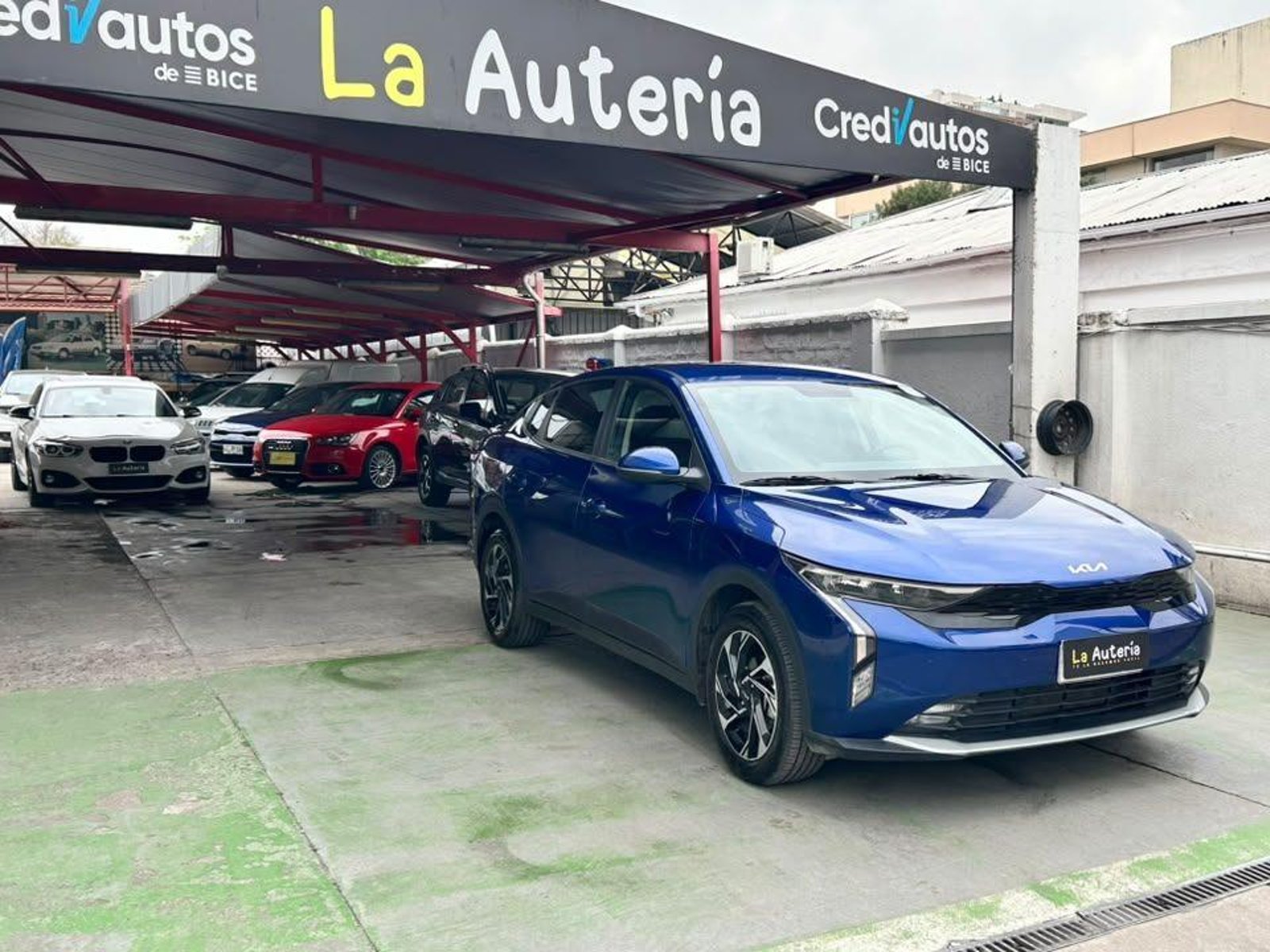 Kia K3 2025 - Foto 2 de 20