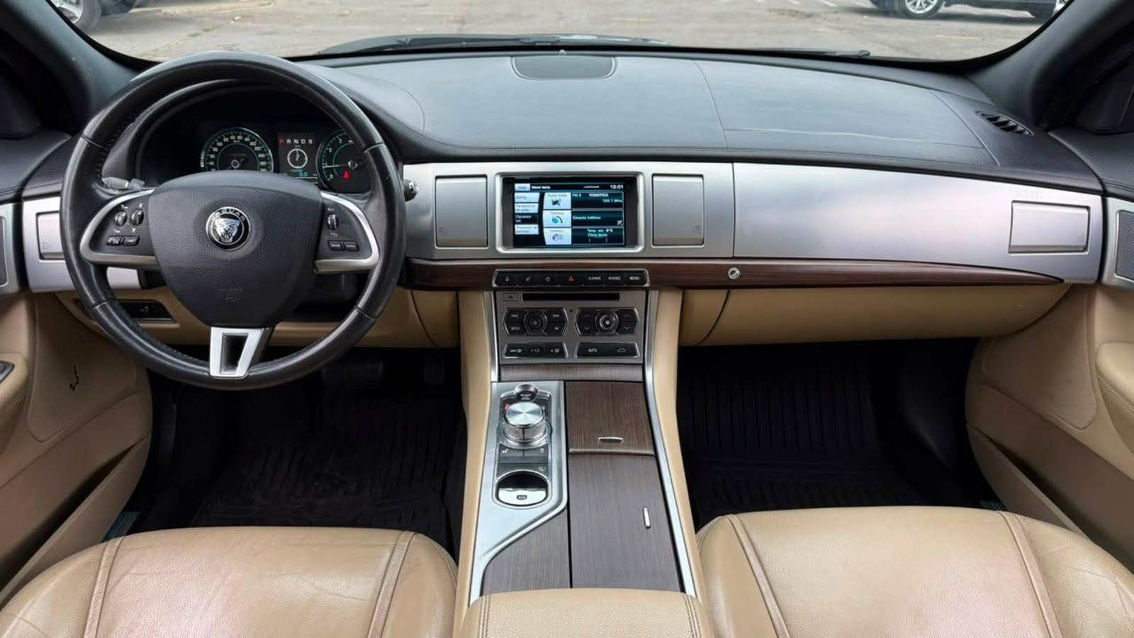 Jaguar XF 2014 - Imagen 15 de 20