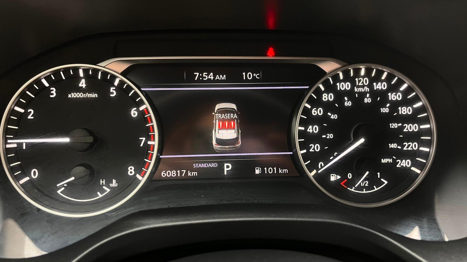 NISSAN X TRAIL 4X2 5P CVT 2.5 2023 - Imagen 9 de 20