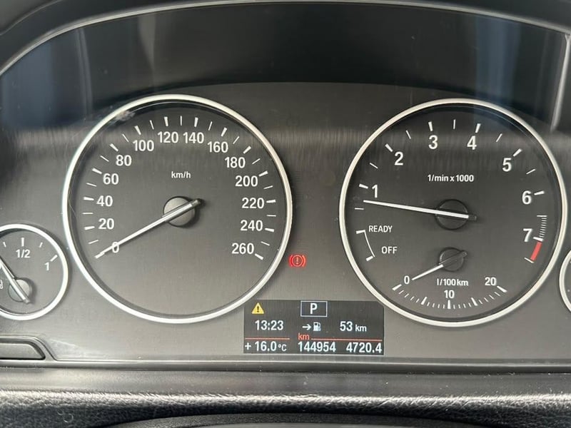 BMW 320I 2013 - Imagen 14 de 20